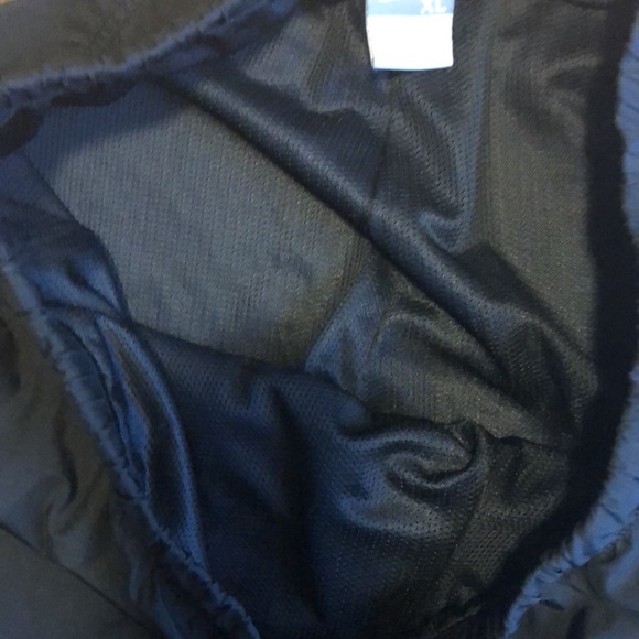 Nike tracking pants with two zippers pockets - Picture 6 of 12